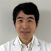関戸 翔